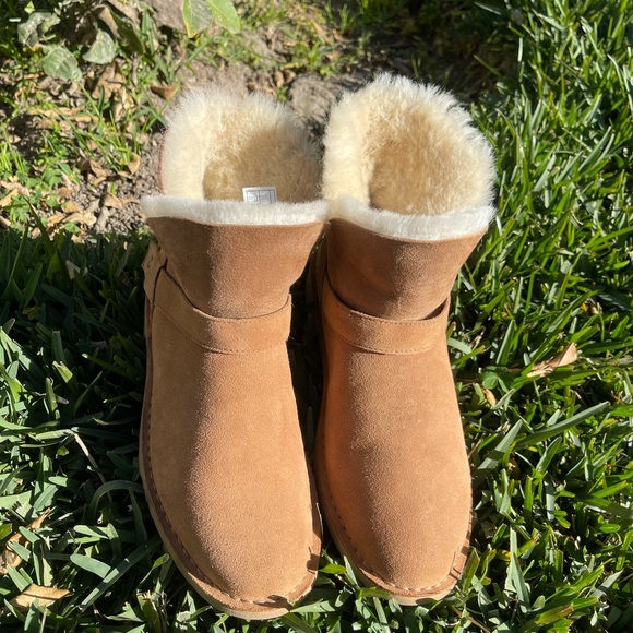 - Ugg🍂🍁Aubrielle chestnut winter Boots size 5.5 - Picture 9 of 13
